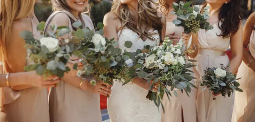 Robes cocktail beige pour invitées de mariage à Albi : élégance douce et intemporelle, Albi, Robe de Cœur