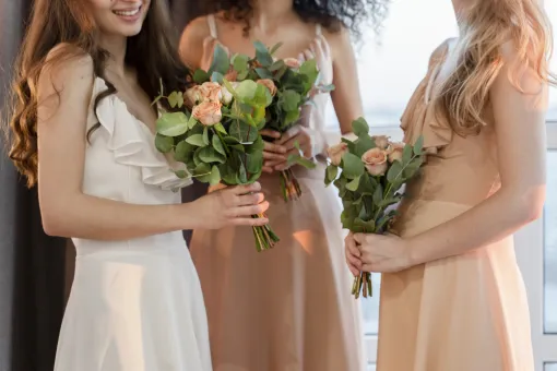 Robes cocktail beige pour invitées de mariage à Rodez : élégance naturelle, Albi, Robe de Cœur