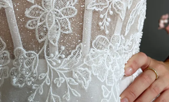 Robe de mariée à paillettes, Albi, Robe de Cœur