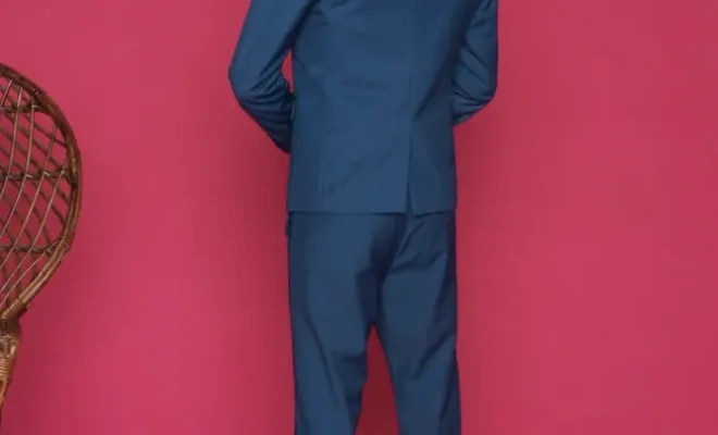 Costumes de marié bleu canard : l’élégance audacieuse chez Robe de Cœur à Albi 💙, Albi, Robe de Cœur