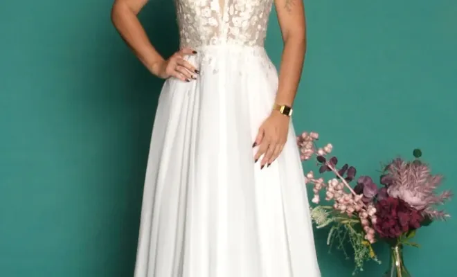 Robes de mariée à manches longues : l’élégance intemporelle pour les futures mariées de Rodez, Albi, Robe de Cœur