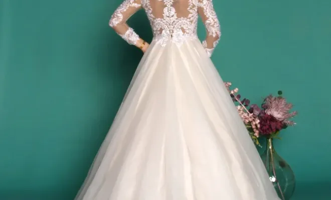 Robes de mariée à manches longues : la tendance élégante pour les futures mariées de Castres, Albi, Robe de Cœur