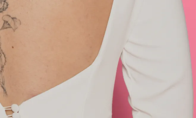 Robes de mariée courte : élégance et modernité chez Robe de Cœur à Albi, Albi, Robe de Cœur